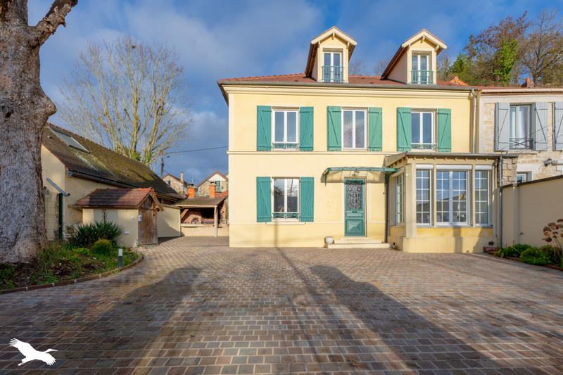 Vente Maison AUVERS SUR OISE - 7 pièces -170 m² - (95430)