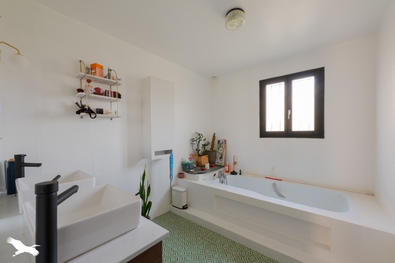 Vente Maison AUVERS SUR OISE - 8 pièces -162 m² - (95430)