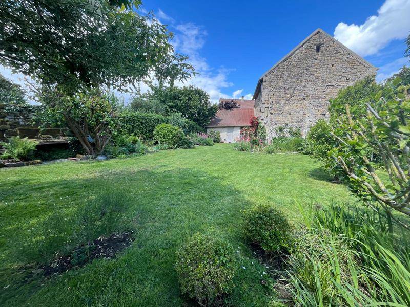 Vente Maison HEROUVILLE EN VEXIN - 6 pièces -144 m² - (95300)
