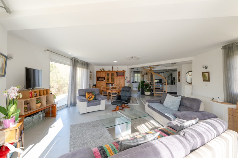 Vente Maison AUVERS SUR OISE - 8 pièces -185 m² - (95430)