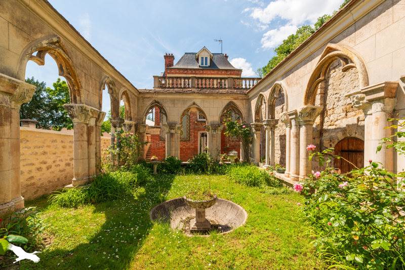 Vente Maison AUVERS SUR OISE - 7 pièces -199 m² - (95430)