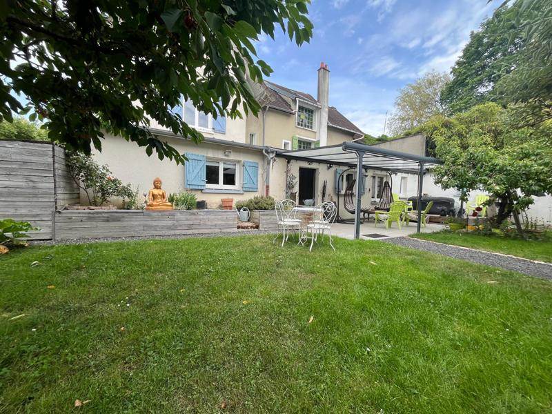 Vente Maison HEROUVILLE EN VEXIN - 7 pièces -173 m² - (95300)