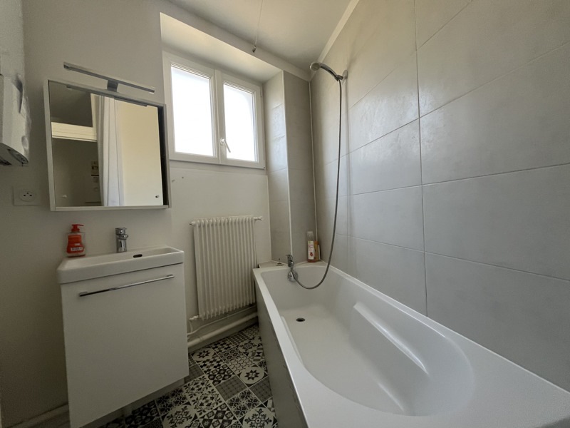 Vente Appartement AUVERS SUR OISE - 2 pièces -45,6 m² - (95430)