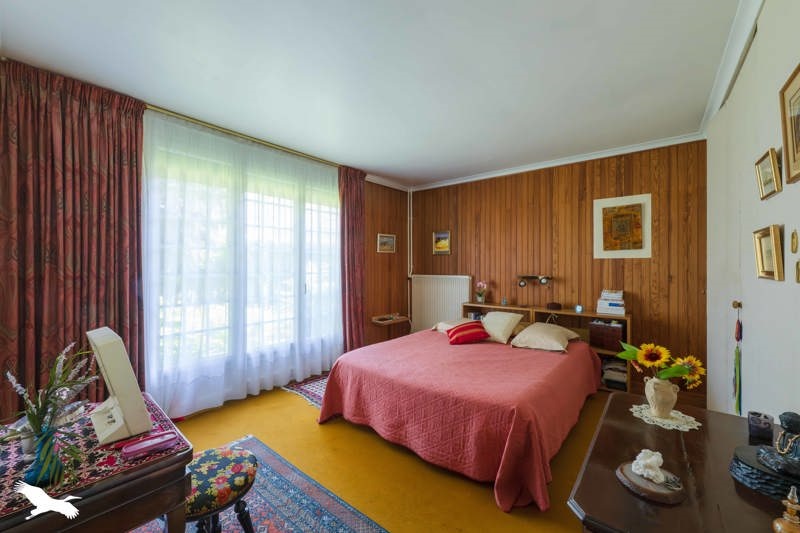 Vente Maison CHANTELOUP LES VIGNES - 6 pièces -147 m² - (78570)