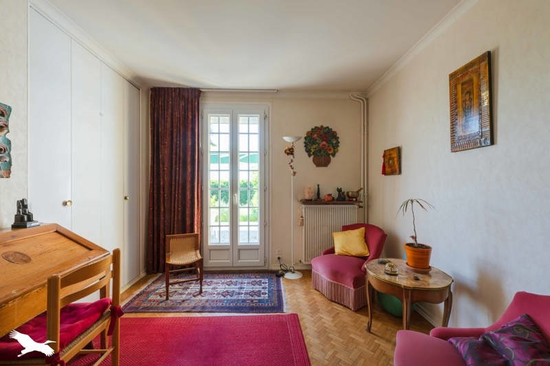 Vente Maison CHANTELOUP LES VIGNES - 6 pièces -147 m² - (78570)