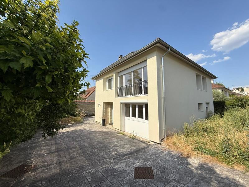 Vente Maison MAURECOURT - 6 pièces -118 m² - (78780)