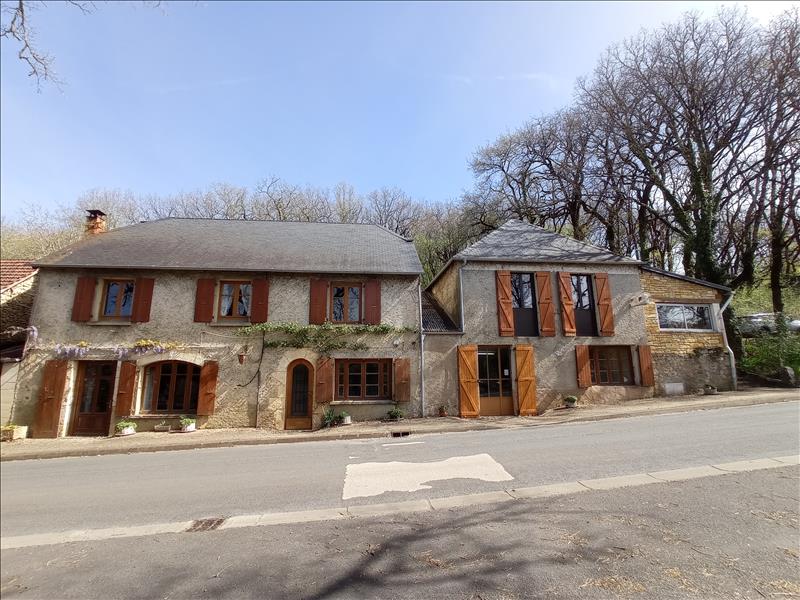Vente Maison LA CASSAGNE - 11 pièces -268 m² - (24120)