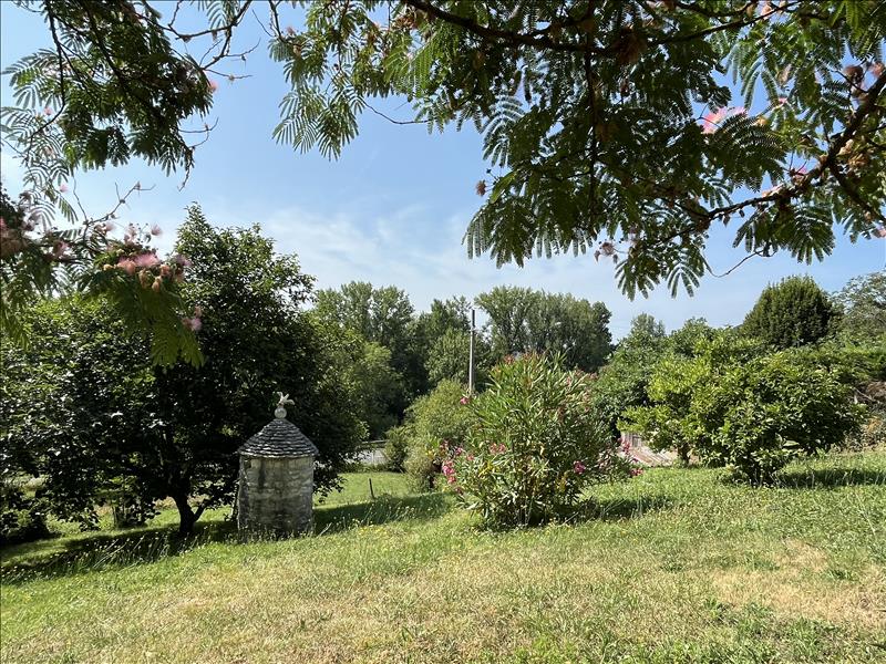Vente Maison LE LARDIN ST LAZARE - 4 pièces -79 m² - (24570)