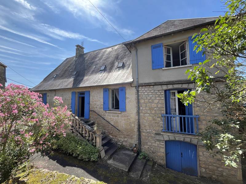 Vente Maison BADEFOLS D ANS - 6 pièces -143 m² - (24390)