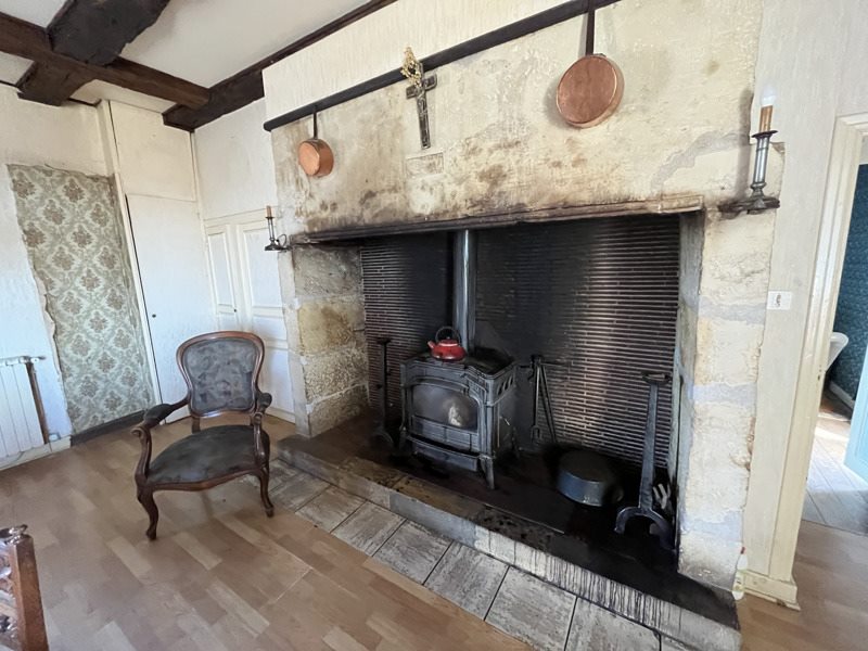 Vente Maison BADEFOLS D ANS - 6 pièces -143 m² - (24390)