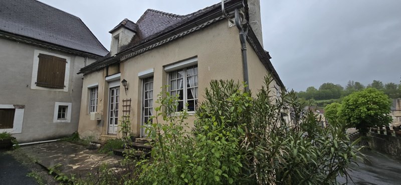 Vente Maison AZERAT - 7 pièces -141 m² - (24210)