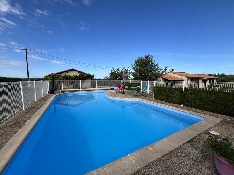 Vente Maison NAILHAC - 4 pièces -115 m² - (24390)