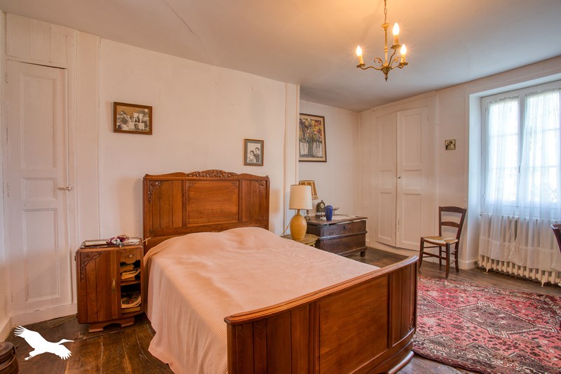 Vente Maison CHATRES - 4 pièces -126 m² - (24120)