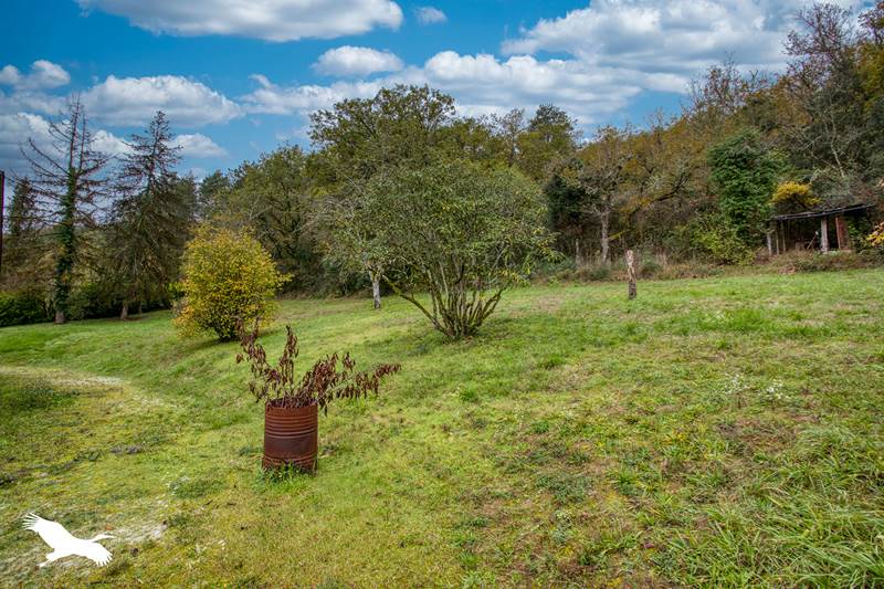 Vente Maison CONDAT SUR VEZERE - 4 pièces -147 m² - (24570)
