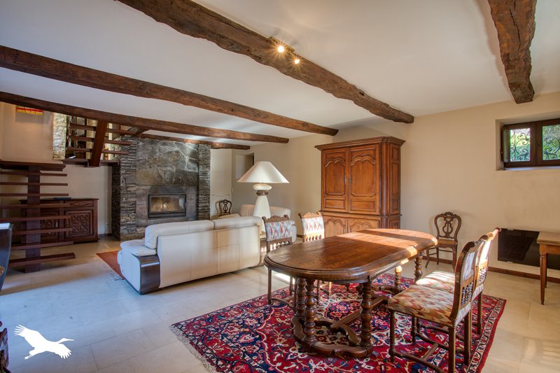 Vente Maison CONDAT SUR VEZERE - 7 pièces -222 m² - (24570)