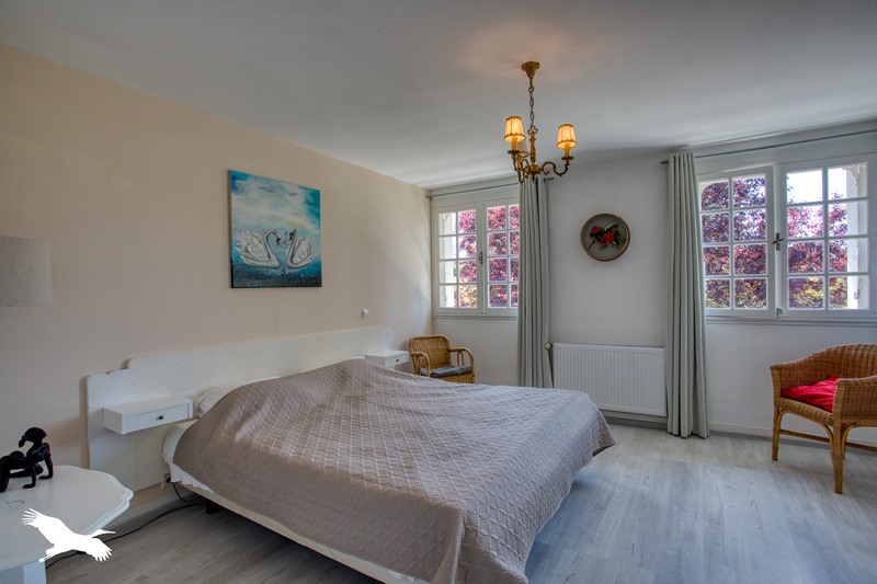 Vente Maison HAUTEFORT - 6 pièces -150 m² - (24390)