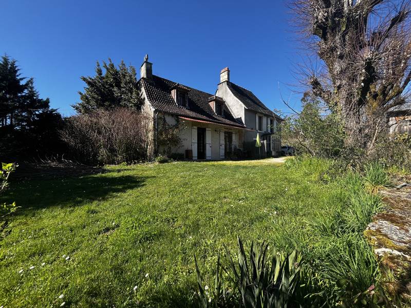 Vente Maison LA BACHELLERIE - 8 pièces -129 m² - (24210)