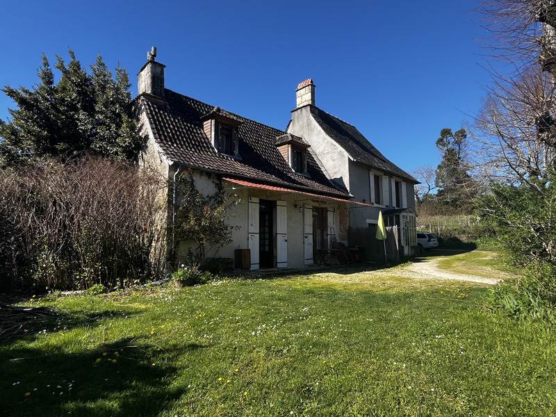 Vente Maison LA BACHELLERIE - 8 pièces -129 m² - (24210)