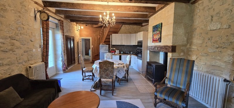 Vente Maison LA BACHELLERIE - 8 pièces -139 m² - (24210)