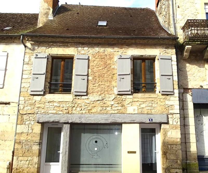 Vente Maison THENON - 3 pièces -79 m² - (24210)