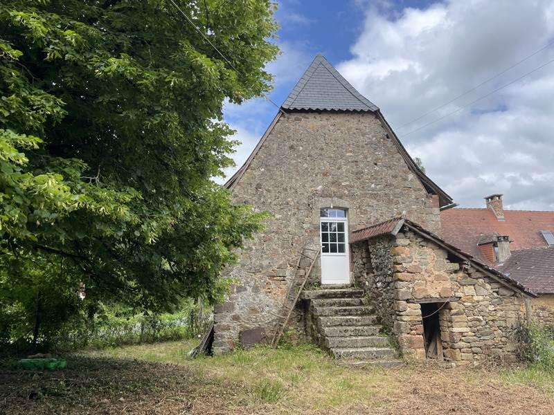 Vente Maison CHATRES - 2 pièces -61 m² - (24120)