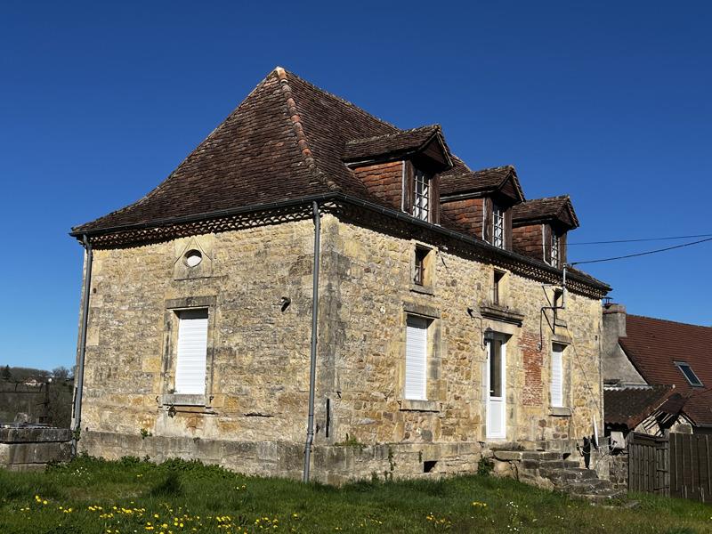 Vente Maison BADEFOLS D ANS - 5 pièces -151 m² - (24390)