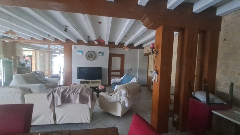 Vente Maison ST RABIER - 22 pièces -453 m² - (24210)