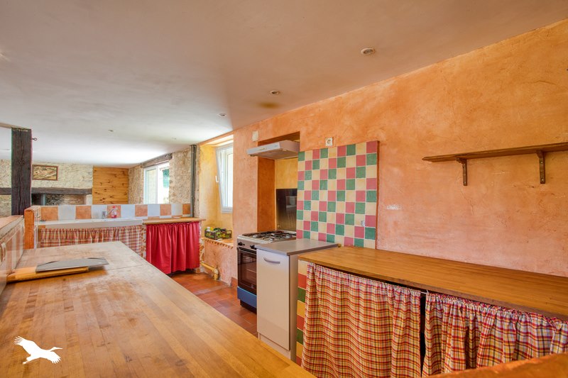 Vente Maison BROUCHAUD - 5 pièces -163 m² - (24210)