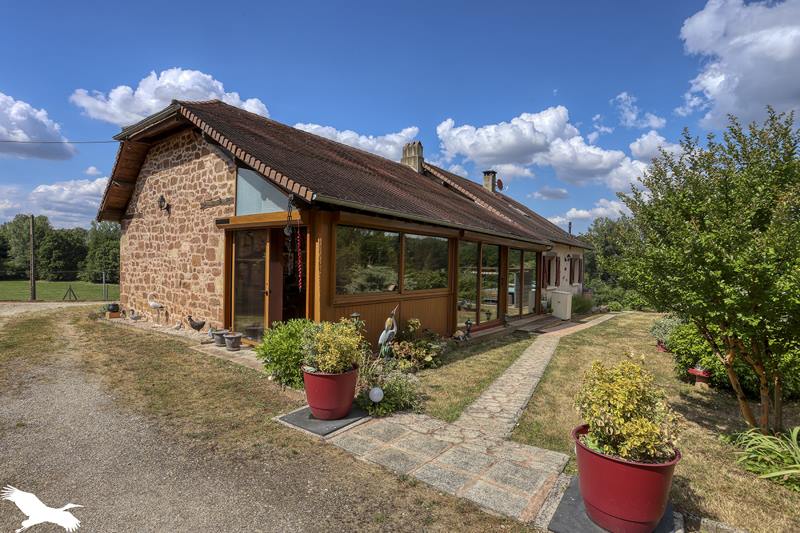Vente Maison BOISSEUILH - 4 pièces -121 m² - (24390)