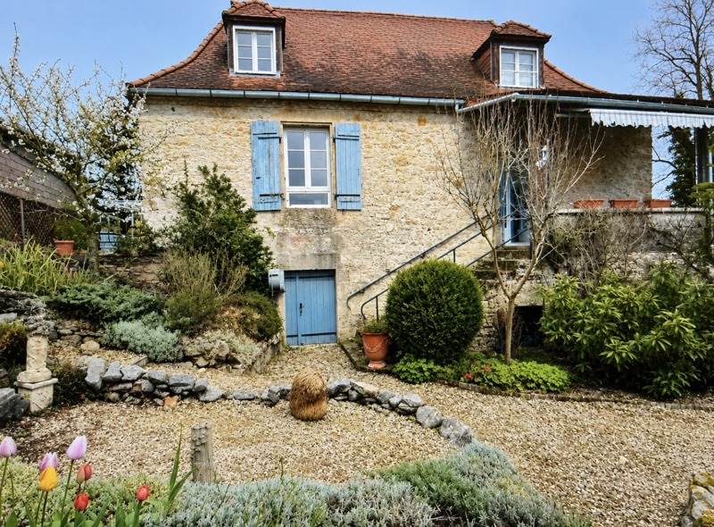 Vente Maison HAUTEFORT - 4 pièces -120 m² - (24390)