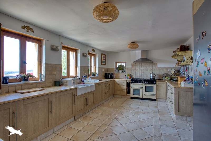 Vente Maison LA CHAPELLE ST JEAN - 8 pièces -271 m² - (24390)