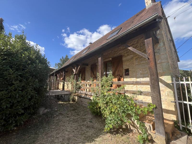 Maison 4 pièces 159 m² · au Lardin-Saint-Lazare · 159 m² · 213 000 €