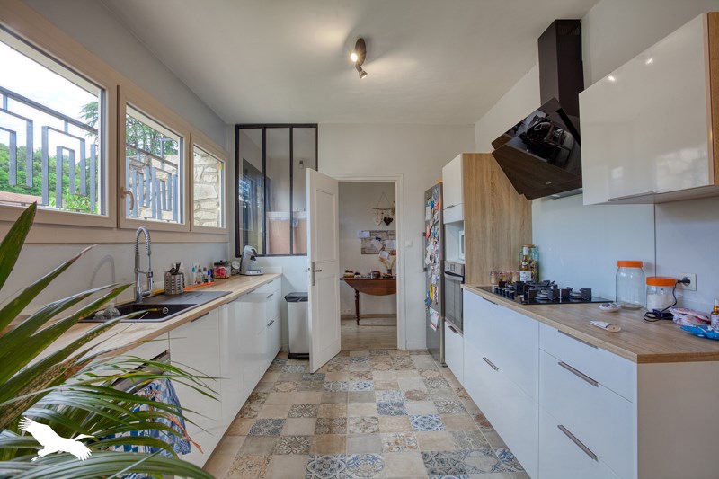 Maison 5 pièces 120 m² · au Lardin-Saint-Lazare · 120 m² · 230 000 €