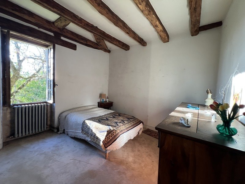 Vente Maison LES FARGES - 8 pièces -185 m² - (24290)