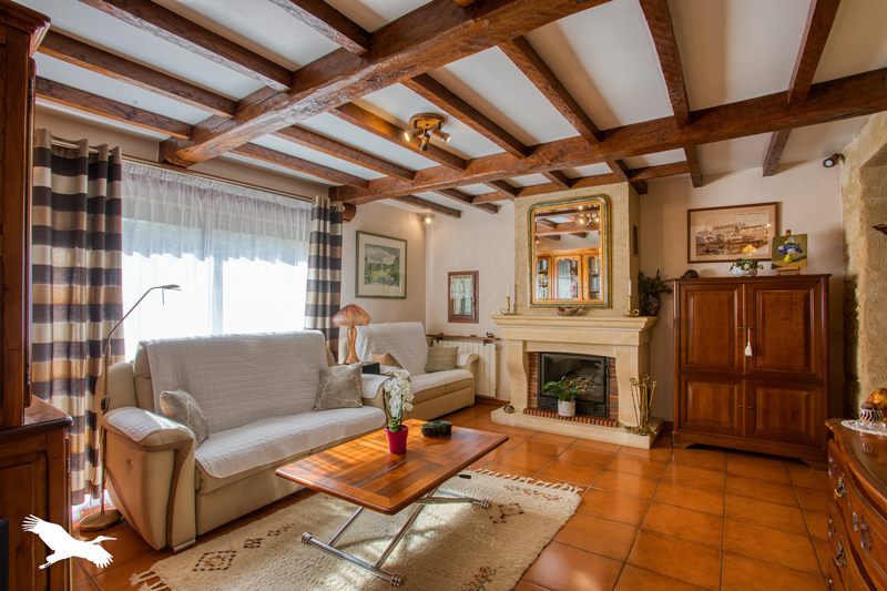 Vente Maison LES EYZIES - 9 pièces -160 m² - (24620)
