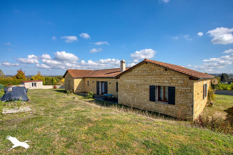Vente Maison ST GENIES - 4 pièces -126 m² - (24590)