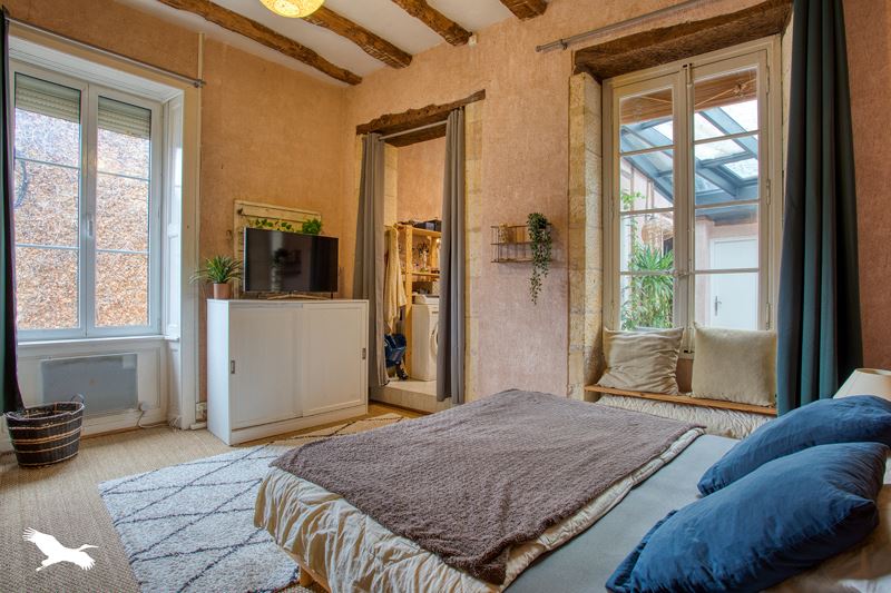 Vente Appartement MONTIGNAC LASCAUX - 4 pièces -125 m² - (24290)