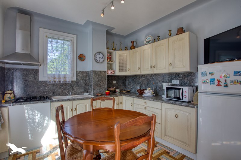 Vente Maison MONTIGNAC LASCAUX - 5 pièces -82 m² - (24290)