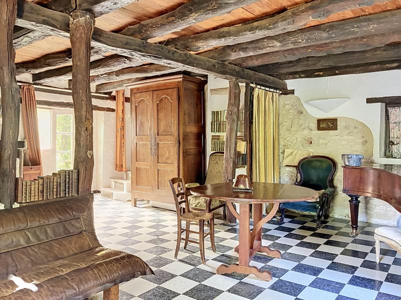 Vente Maison ARCHIGNAC - 5 pièces -195 m² - (24590)