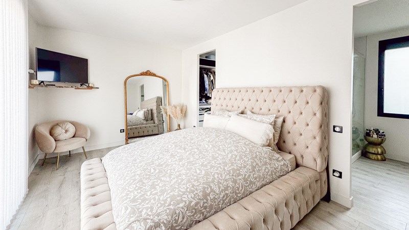 Vente Maison GRENOBLE - 6 pièces -180 m² - (38100)