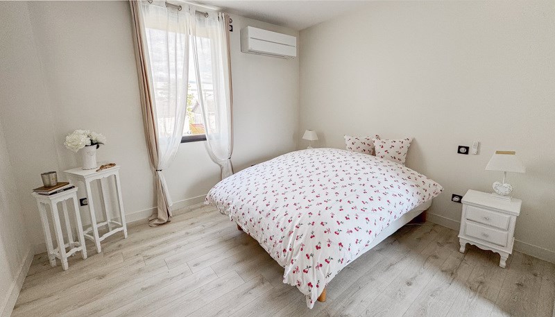 Vente Maison GRENOBLE - 6 pièces -180 m² - (38100)