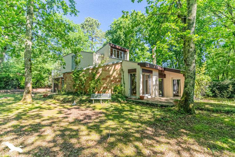 Vente Maison LE TAILLAN MEDOC - 7 pièces -188 m² - (33320)