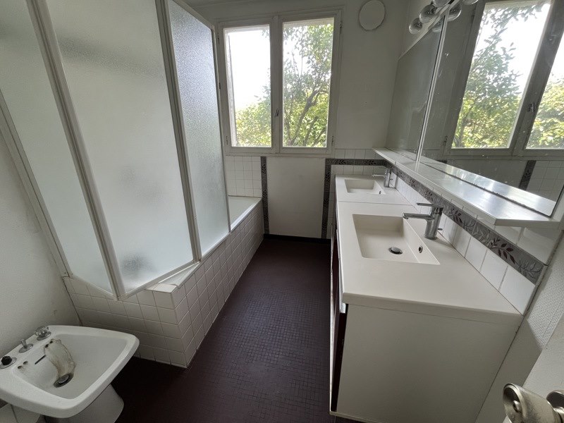 Vente Maison LE TAILLAN MEDOC - 5 pièces -132 m² - (33320)
