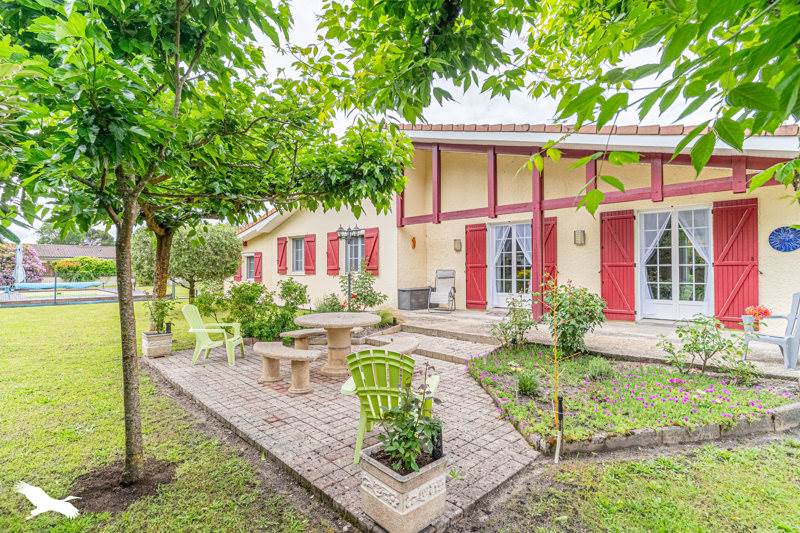 Vente Maison ARSAC - 5 pièces -127 m² - (33460)