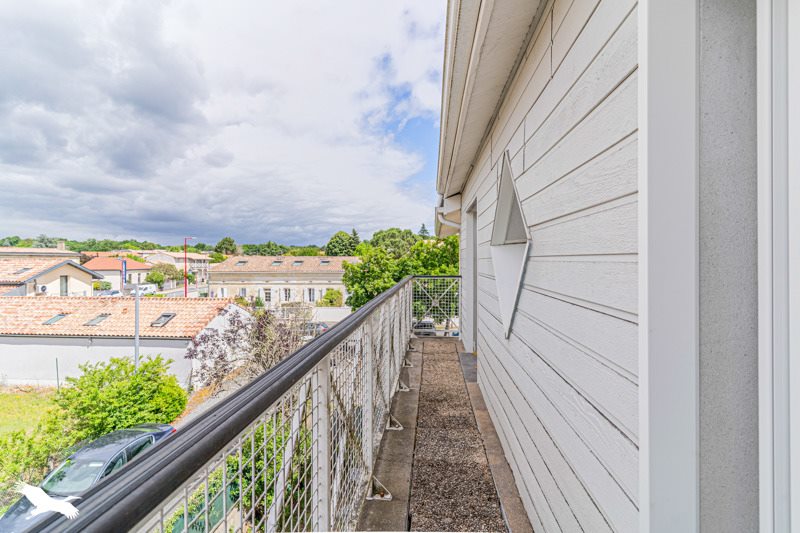Vente Appartement LE TAILLAN MEDOC - 4 pièces -76 m² - (33320)