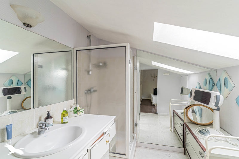 Vente Maison LE PIAN MEDOC - 6 pièces -167 m² - (33290)