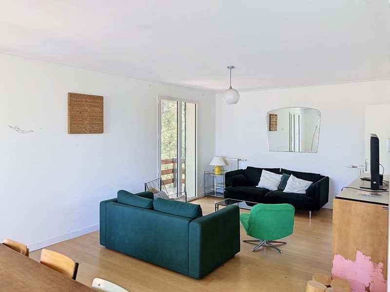 Vente Maison LE TAILLAN MEDOC - 8 pièces -180 m² - (33320)