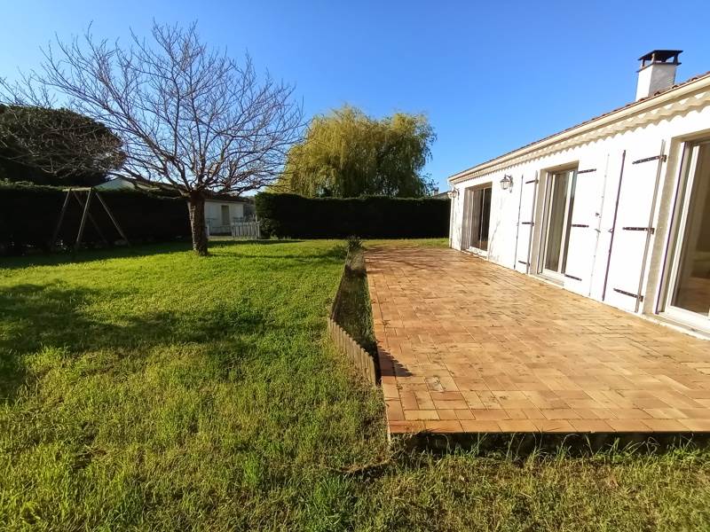 Vente Maison DOLUS D OLERON - 4 pièces -74 m² - (17550)
