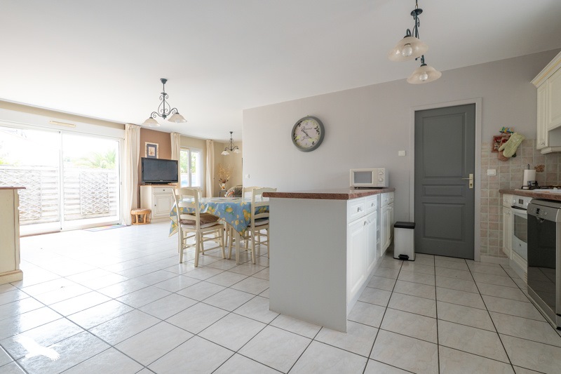 Vente Maison DOLUS D OLERON - 4 pièces -83 m² - (17550)