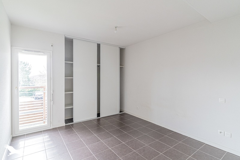 Vente Appartement LE HAILLAN - 3 pièces -60 m² - (33185)
